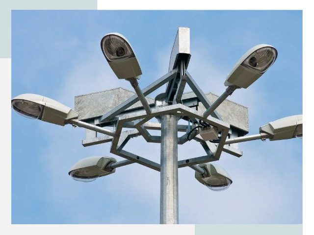 Монтаж осветительных мачт в Лабинске