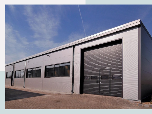 Быстровозводимые склады от СтальСтрой-Лбк по цене 643 руб.